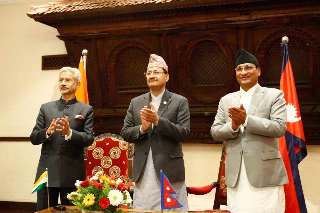 भारतले नेपालको भूकम्प प्रभावित क्षेत्रमा पुनर्निर्माण गर्न १० अर्ब अनुदान दिने